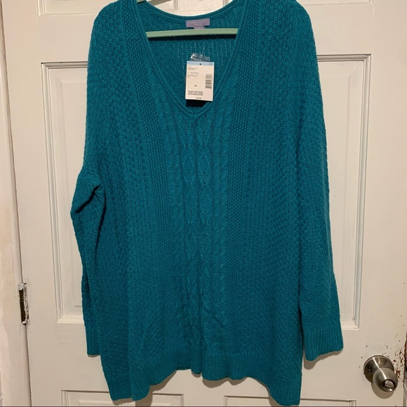 Laura Scott Blue Cable Knit Vneck 